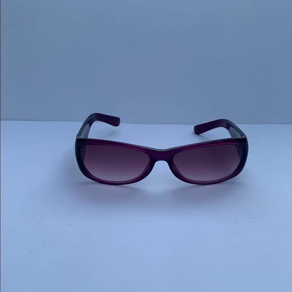 Valentino Purple Sunglasses Classic Rectangular Design the the Original Case
